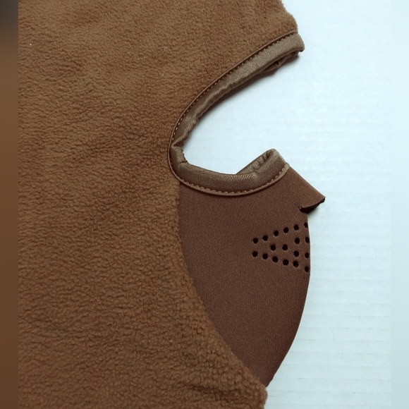 Wild Wear Men's Fleece Hood With Mask - Picture 3 of 9